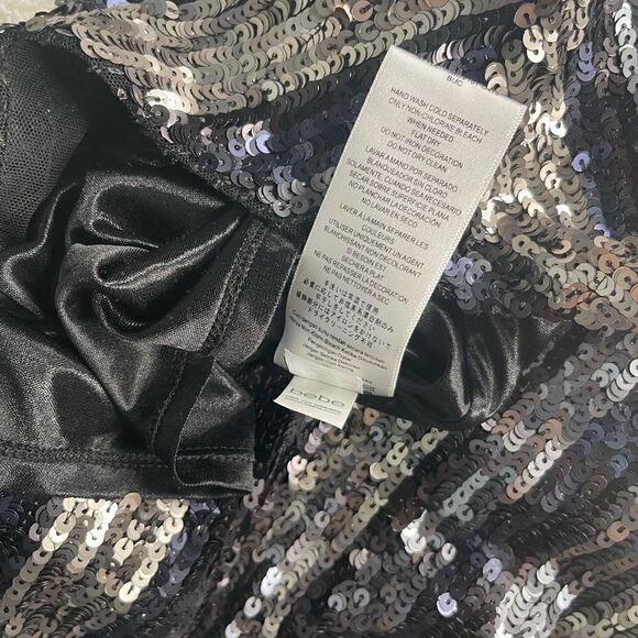 Bebe Wilderness V- Neck Sequined Mini Dress Size Medium - Picture 3 of 9